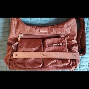 Baggalini crossbody bag